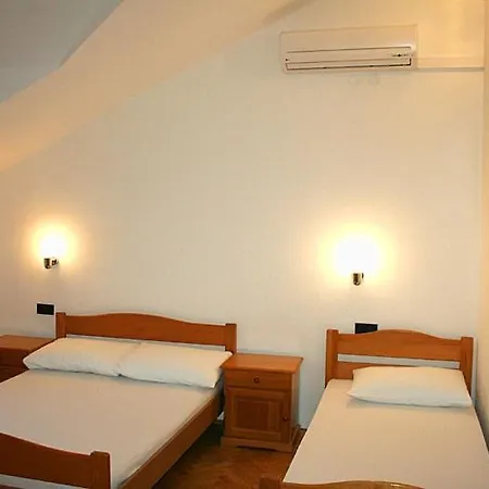 Appartement In With Sea View, Terrace, Air Conditioning, Wifi 3423-5