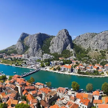 In With Sea View, Terrace, Air Conditioning, Wifi 3423-5 * Duće