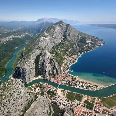 In With Sea View, Terrace, Air Conditioning, Wifi 3423-5 * Duće